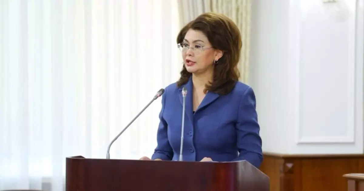  Аида Балаева жаңа Конституцияға сәйкес 18 заңға өзгеріс енгізіліп жатқанын айтты 
