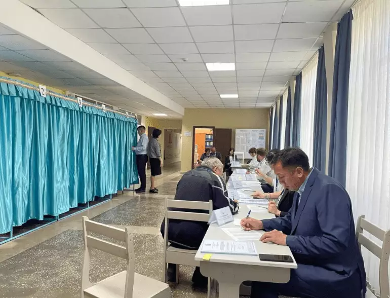 Более 71 тыс. членов избиркомов обучат перед выборами в Курултай