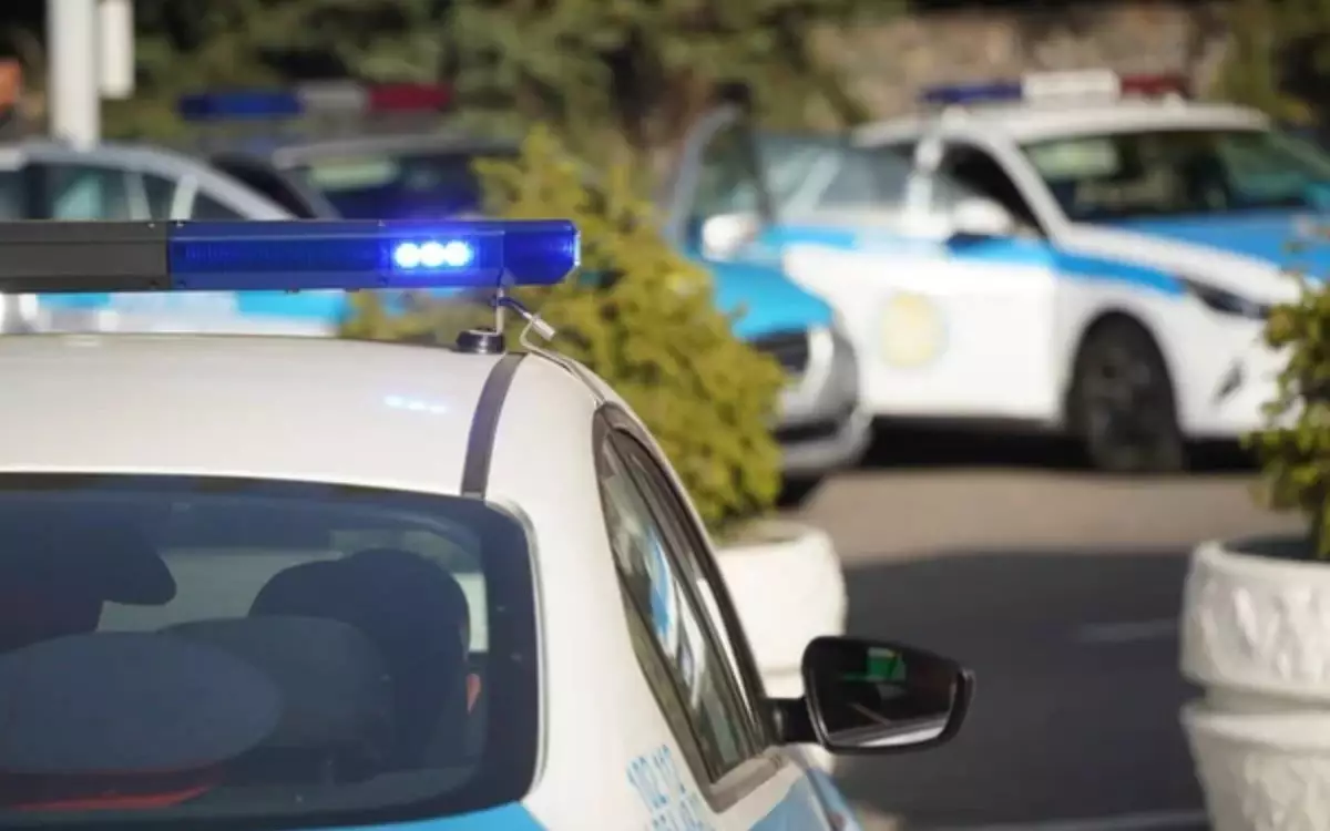 Алматыда тұрғын үйдің жертөлесінен полиэтилен пакетке оралған ер адамның мәйіті табылды
