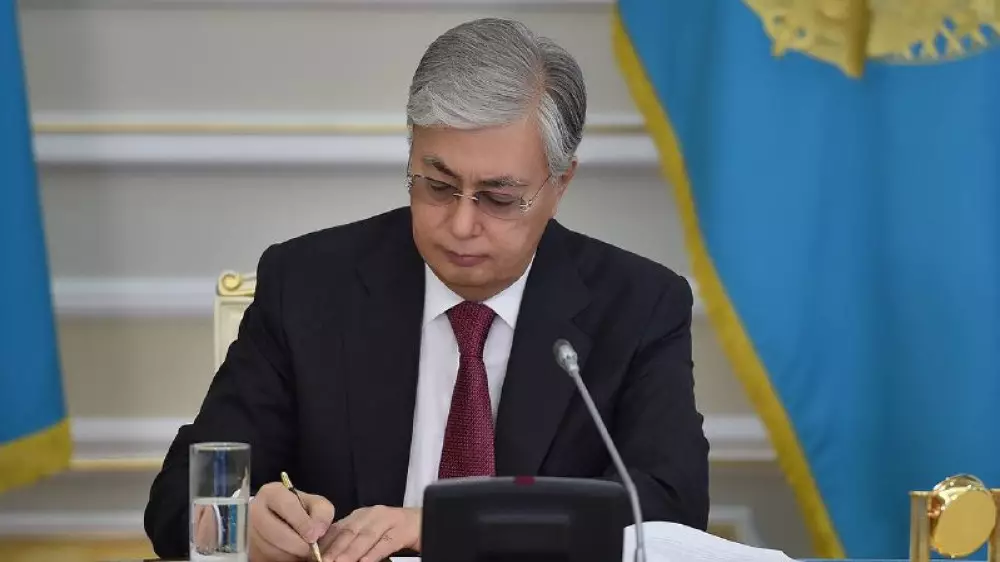 Тоқаев Халық Кеңесі туралы жарлыққа қол қойды