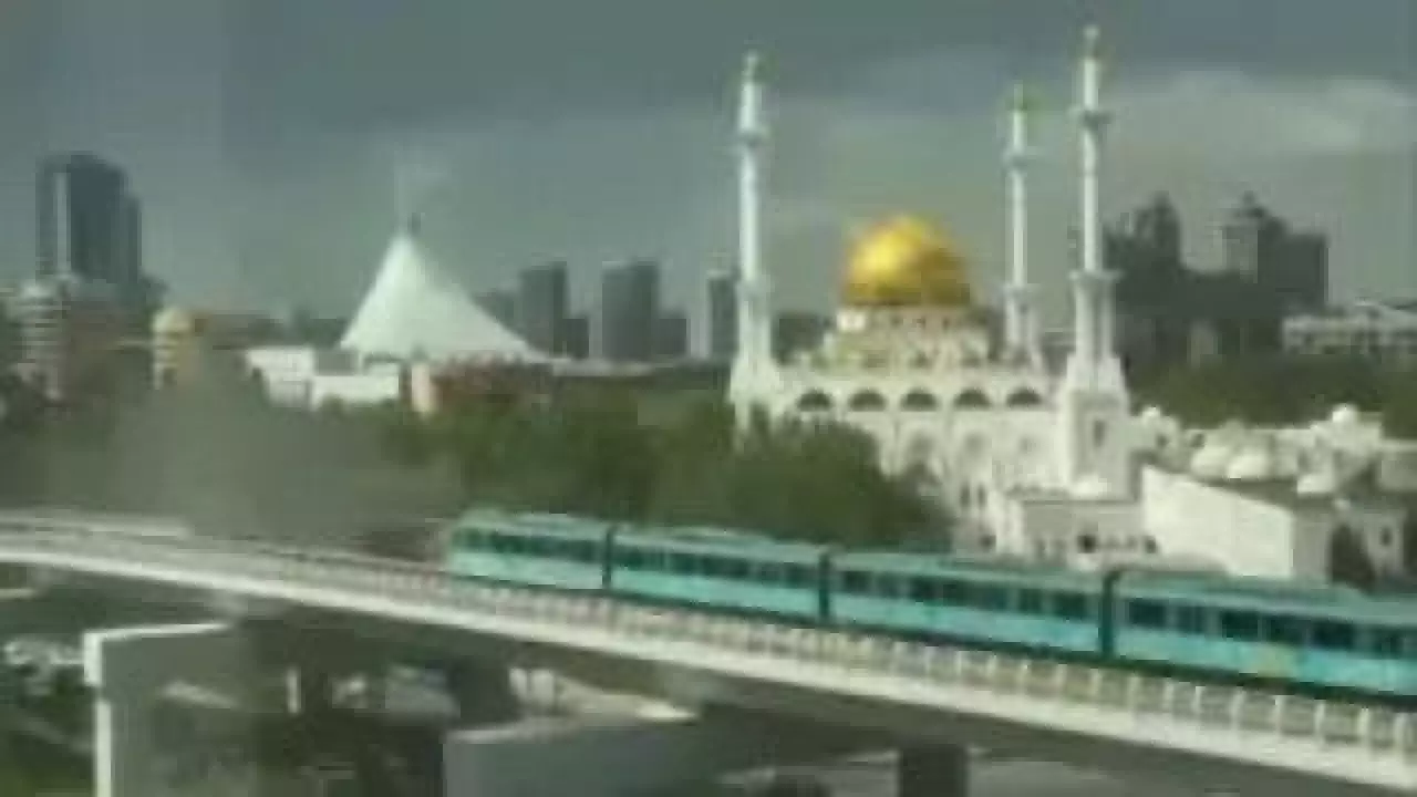 На путях ЛРТ в Астане произошло возгорание кабелей
