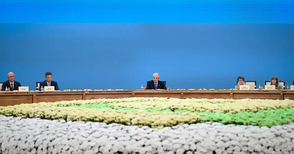   Президент Қазақстанның адами капиталды дамытуға дәйекті түрде инвестиция құйып отырғанын мәлімдеді   