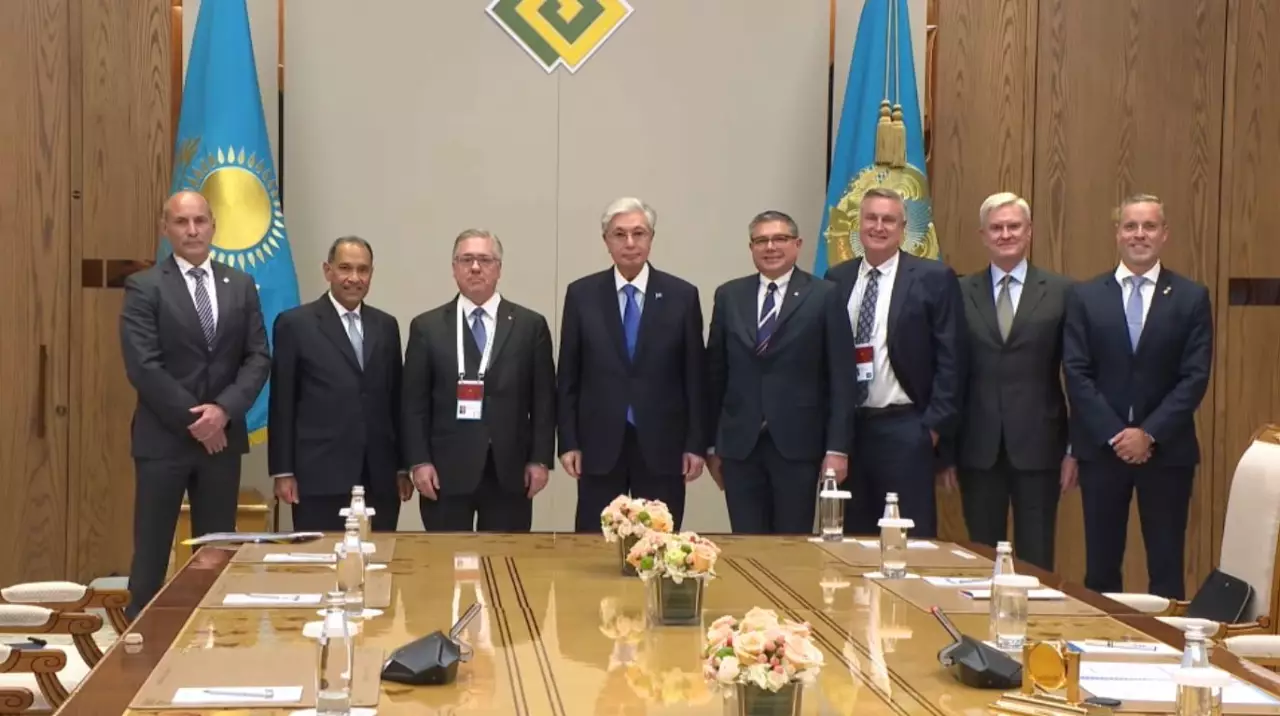 Касым-Жомарт Токаев принял старшего вице-президента Торговой палаты США