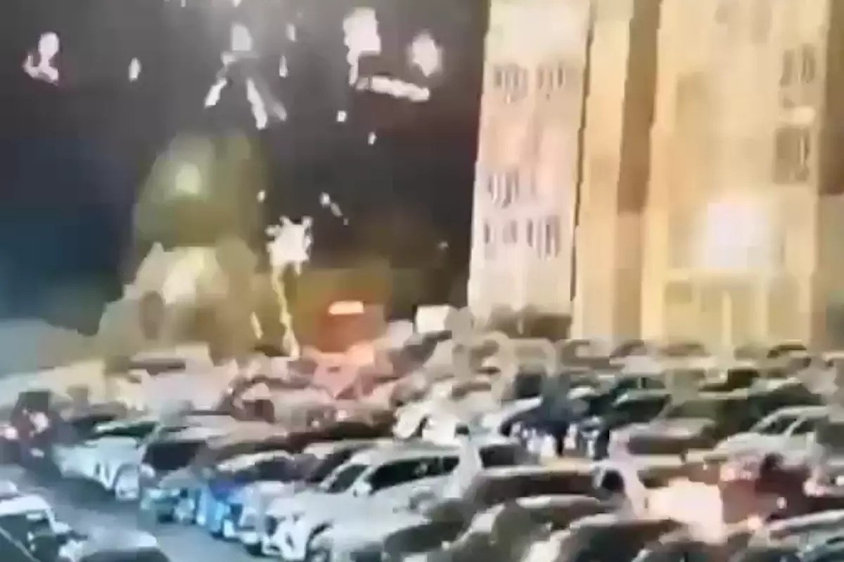 Праздник не удался: астанчанку оштрафовали за фейерверк во дворе