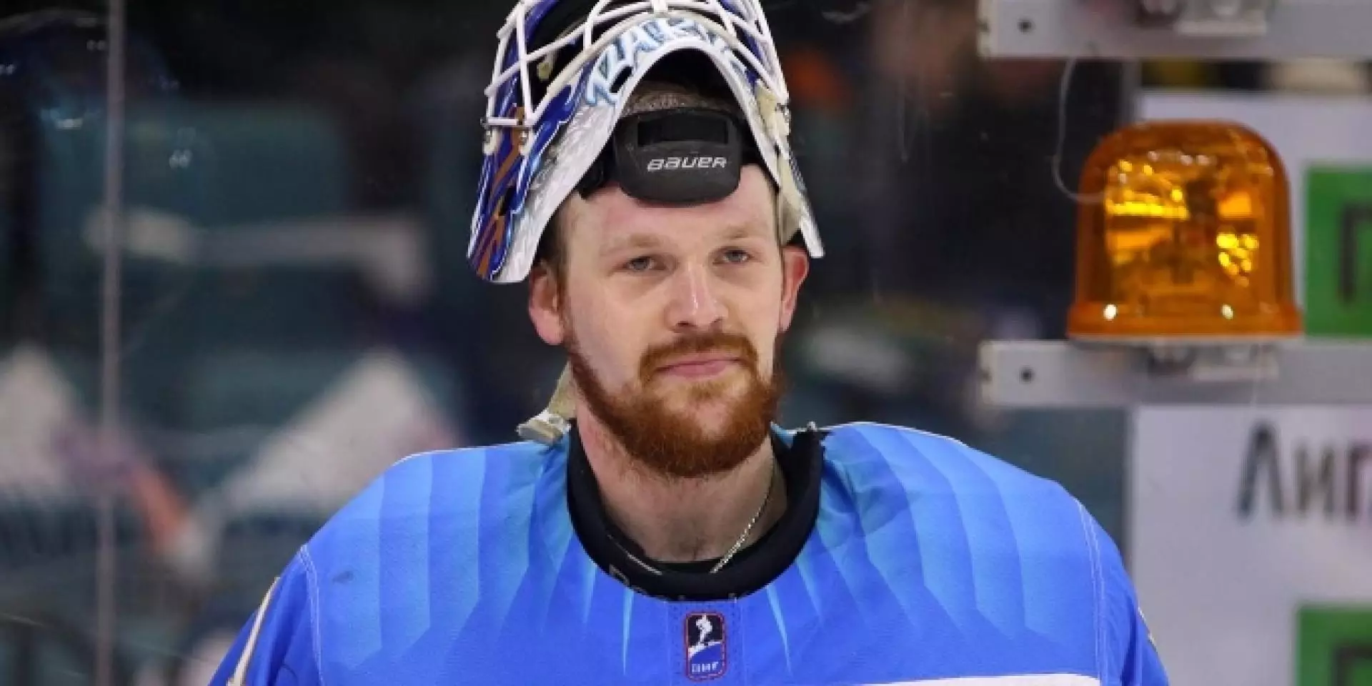 Вратарь «Барыса» попал в топ самых высокооплачиваемых игроков КХЛ