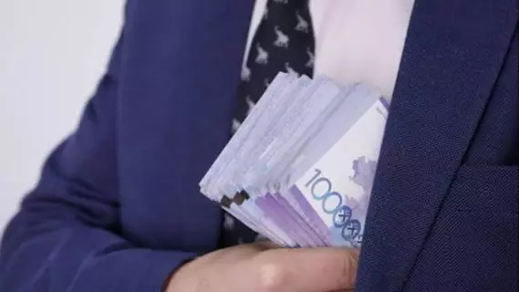  Алматы облысында экс-депутат миллиардтаған теңге жымқырып, бір бөлігін казиноға жұмсаған 