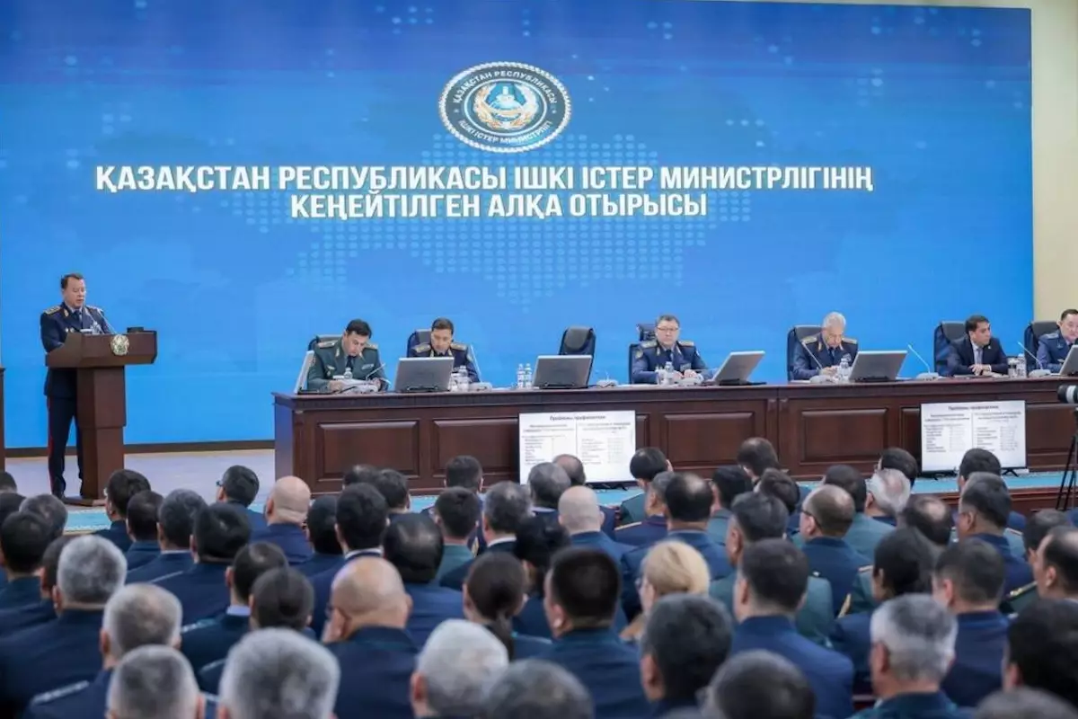 Преступность в Казахстане снизилась на 10% — МВД