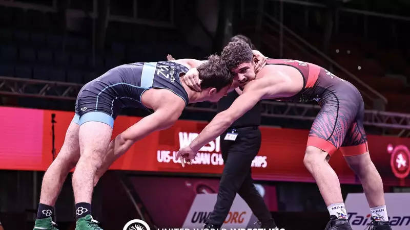 Еркін күрестен қазақстандық балуандар Азия чемпионатында үш медаль алды