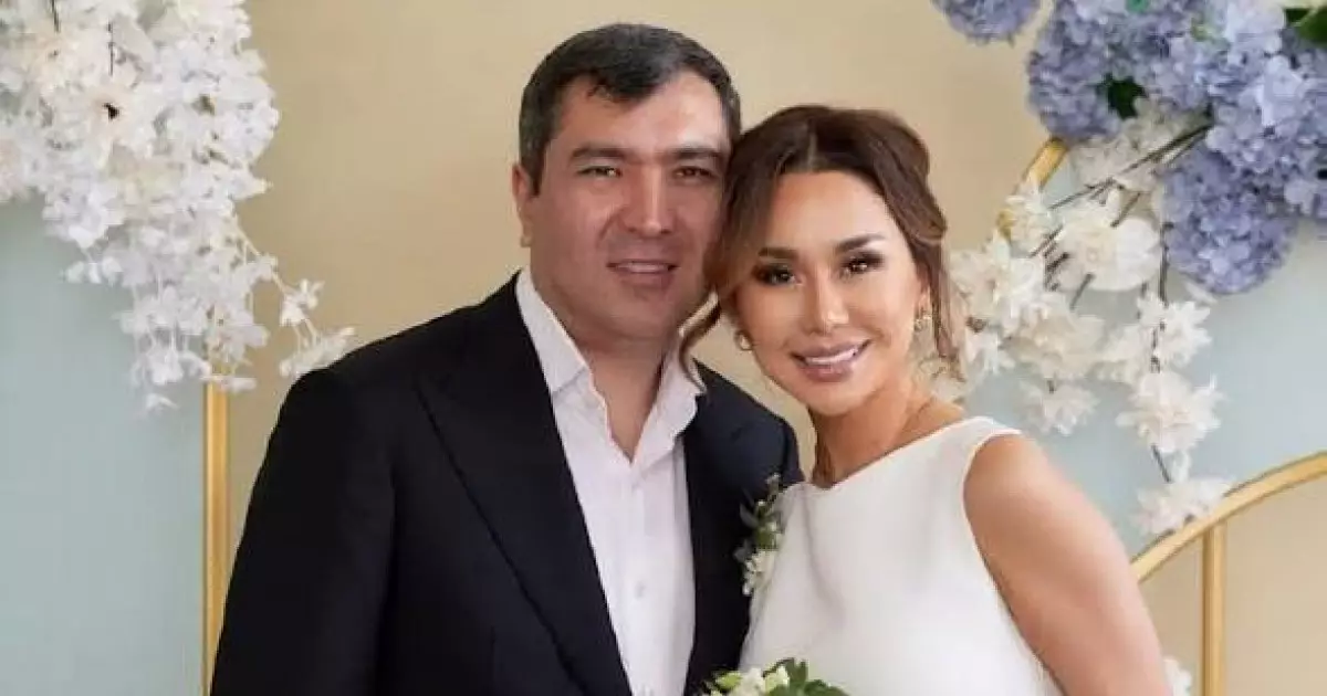  «Ортақ сәби сүйгіміз келеді»: Динара Сәтжан жан сырын ақтарды 