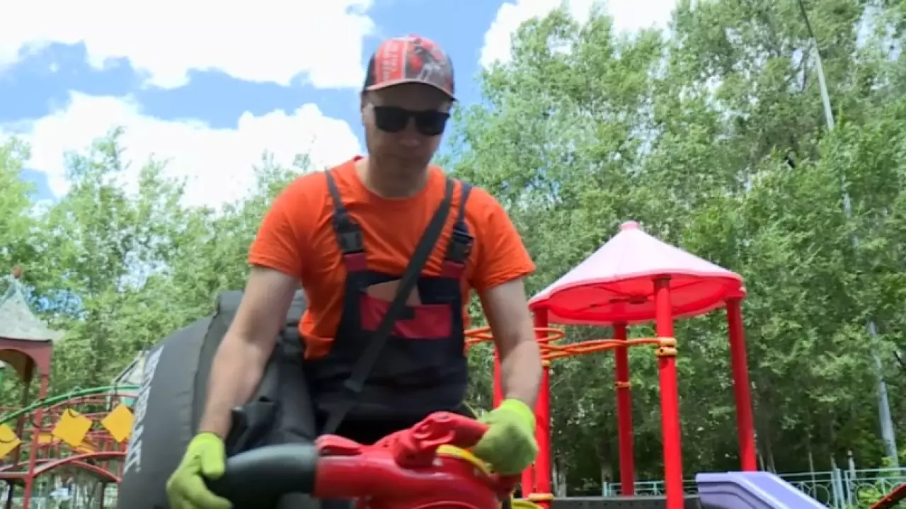 Проект «Многопрофильный дворник» запустили в Караганде