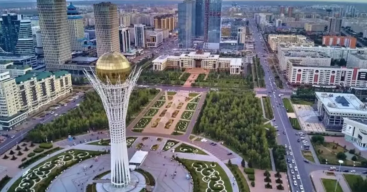  Тоқаев қазақстандықтарды Астана күнімен құттықтады 