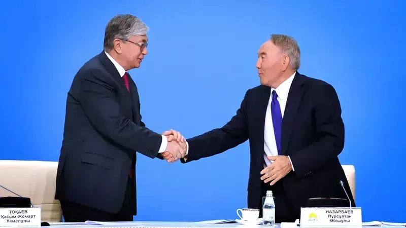 Тоқаев Нұрсұлтан Назарбаевты туған күнімен құттықтады