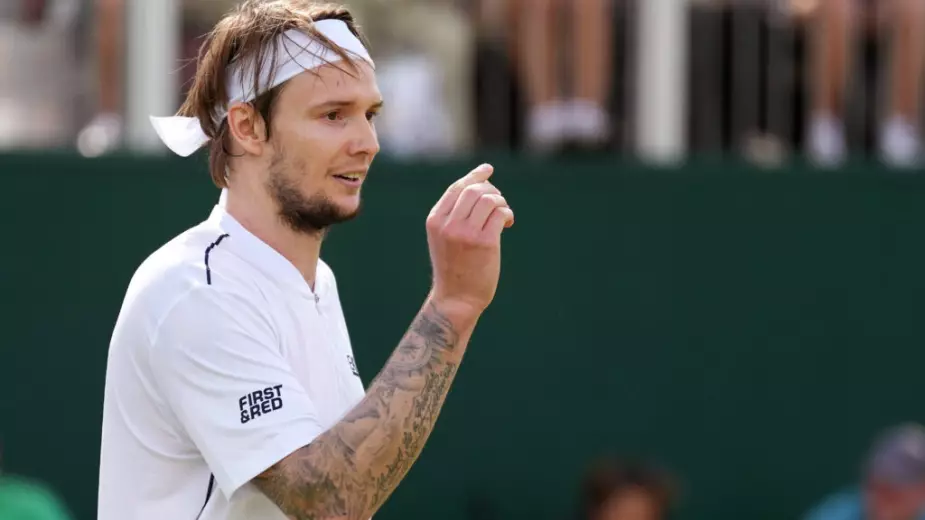 Бублик вышел в топ-16 на Уимблдоне! Данилина также выиграла свой матч. Видеообзор