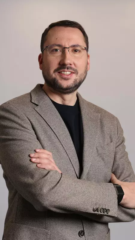 Tele2/Altel и Yandex Qazaqstan будут совместно развивать ИИ-сервисы для миллионов пользователей в Казахстане  