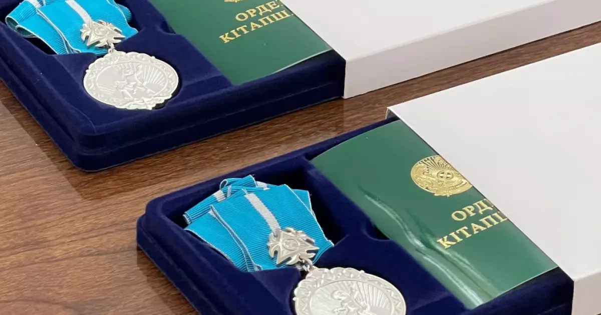  Маңғыстауда уәкілетті органдар көп балалы анаға «Күміс алқасын» бермей қойған 