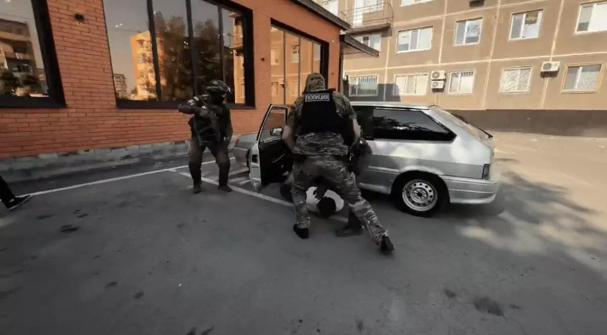 Полиция и КНБ задержали группу вымогателей в Аксу и Экибастузе