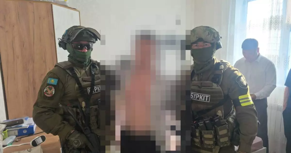  «Шкафтың ішіне жасырынған»: БҚО-да халықаралық іздеуде жүрген күдікті ұсталды 