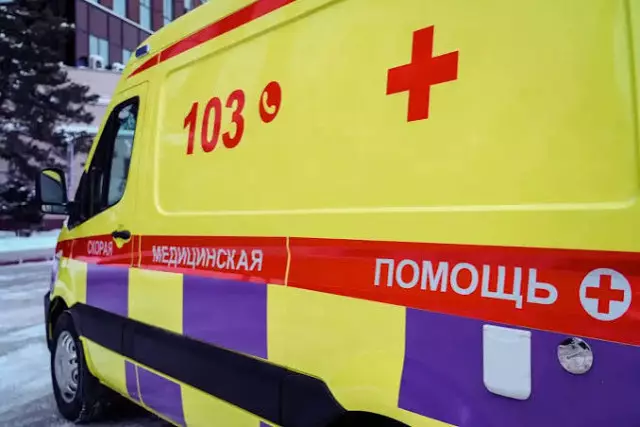 Павлодарда жедел жәрдем көлігі жаяу жүргіншіні қағып кетті