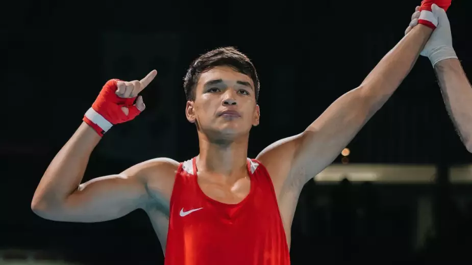 Казахстанец с победы стартовал на чемпионате Азии по боксу