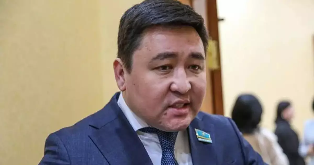  Нартай Сәрсенғалиев: Конституциялық реформа – саяси бірізділік пен құқықтық жүйені жетілдірудің маңызды қадамы 