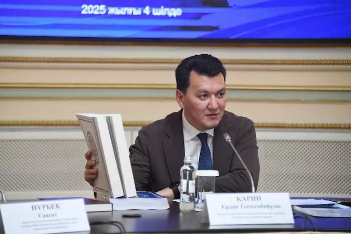 Карин объяснил решение Конституционного суда о сроках высших должностных лиц