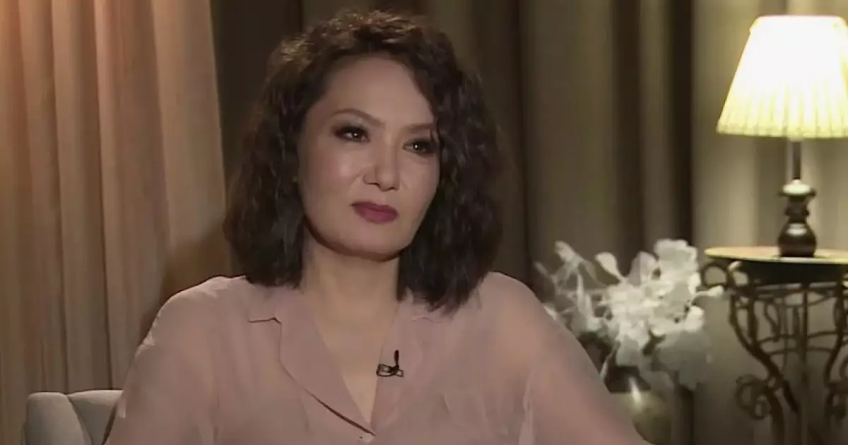  «Күнә деп есептеймін...»: Назгүл Қарабалина орынсыз сұрақ қоятындарға ренішін білдірді   