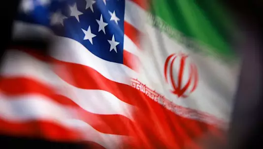 Военные США нанесли удары по Ирану, сообщает Центральное командование.