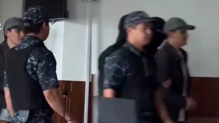  Сұлтан Сәрсемәлиевтің сотында ел күтпеген жағдай болды (ВИДЕО) 