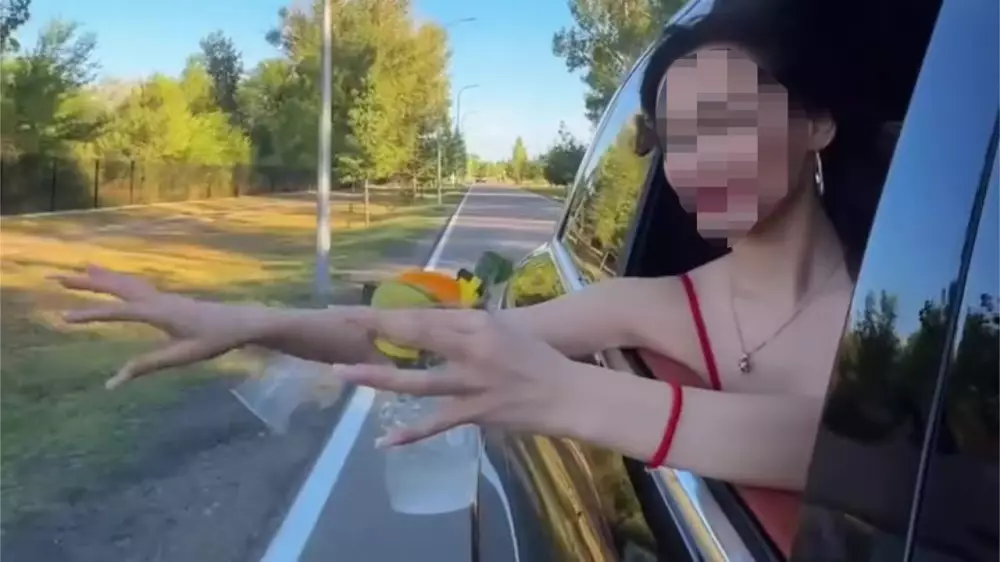 19-летняя казахстанка сняла рекламный ролик, который стал уликой
