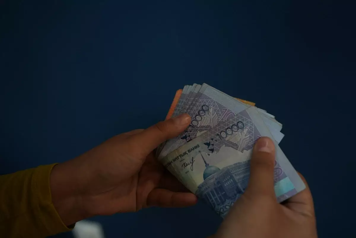 Қазақстандық мұнайшылар орташа 1,2 миллион теңге жалақы алады