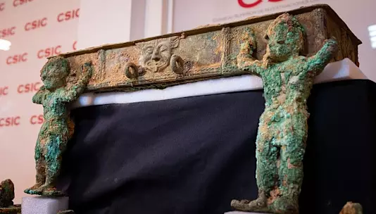 Археологи обнаружили 2500-летнюю бронзовую колесницу, проливающую свет на цивилизацию Тартесс.