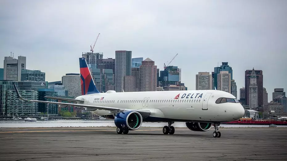 Delta вводит более дешевые билеты первого и бизнес-класса с меньшим количеством привилегий под лозунгом «Больше способов выбирать».