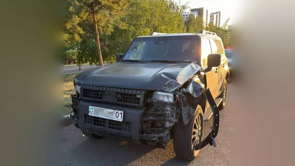 Желіде Олимпиада чемпионы Данияр Елеусіновті ұстау сәті түсірілген фото пайда болды