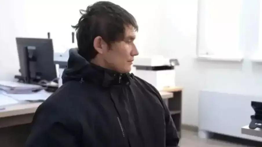  Атыраудағы төрт адамның өлімі: прокурор Сәрсемәлиевке өмір бойы түрме жазасын сұрады 