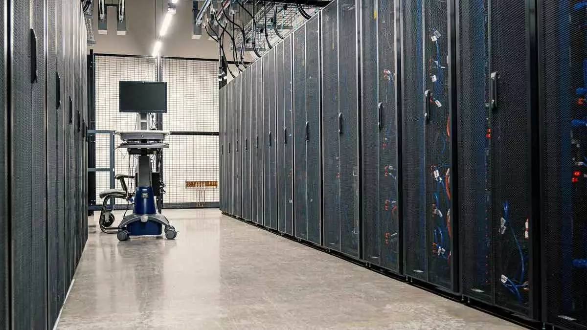 Google превращает старые телефоны в облачные серверы.