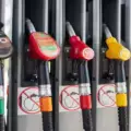 Хитрые водители используют уловку чтобы вывезти топливо из Казахстана