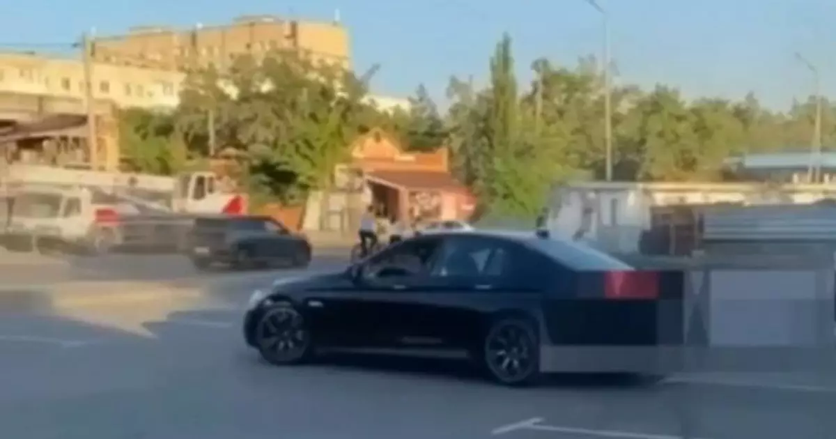  «Жол апатына себепкер болған»: Павлодарда қауіпті дрифт жасаған жүргізуші ұсталды 