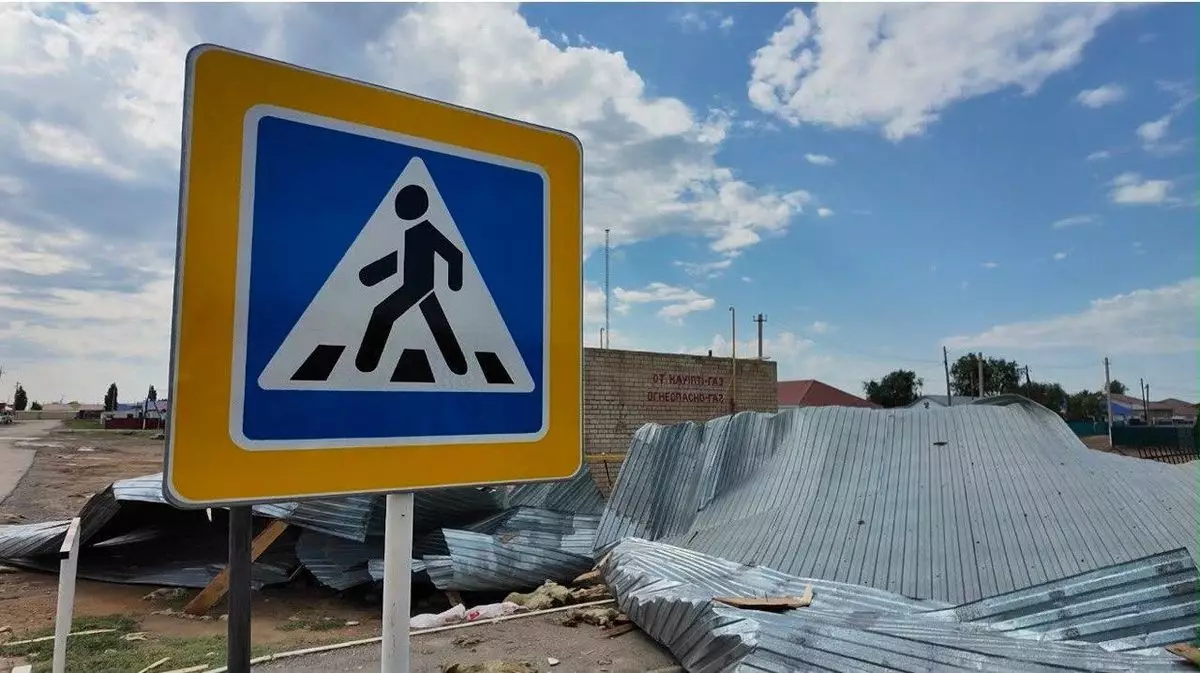 Последствия урагана показали в Актюбинской области