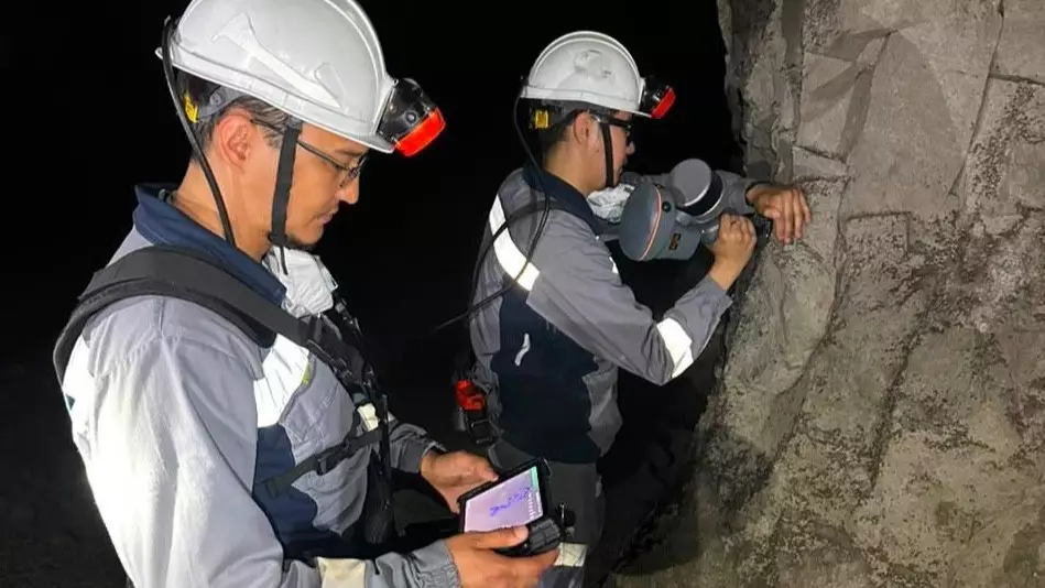  Қазақмыс «Жомарт» кенішінде тау жынысы массивінің жағдайын бақылауға арналған цифрлық мониторинг жүйесін енгізуде 