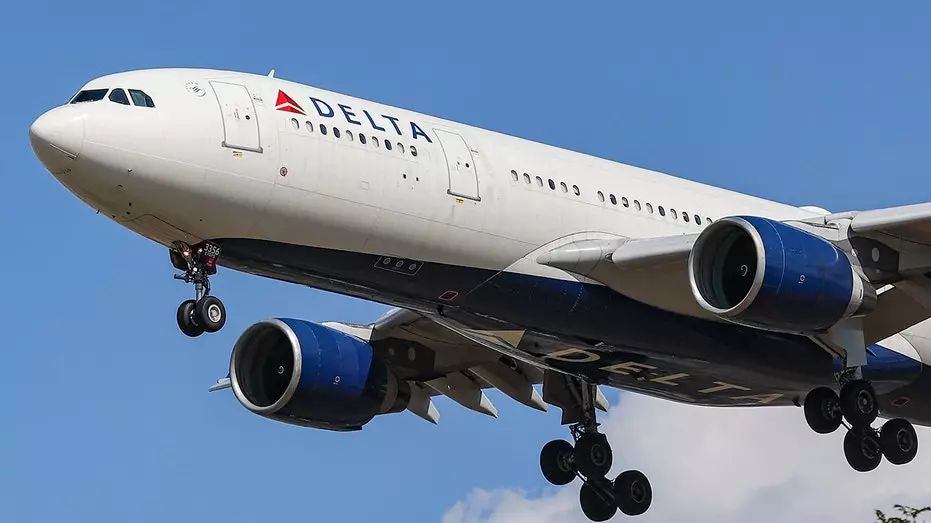 Генеральный директор Delta Эд Бастиан заявил, что стоимость авиабилетов останется высокой, даже если цены на авиатопливо снизятся.
