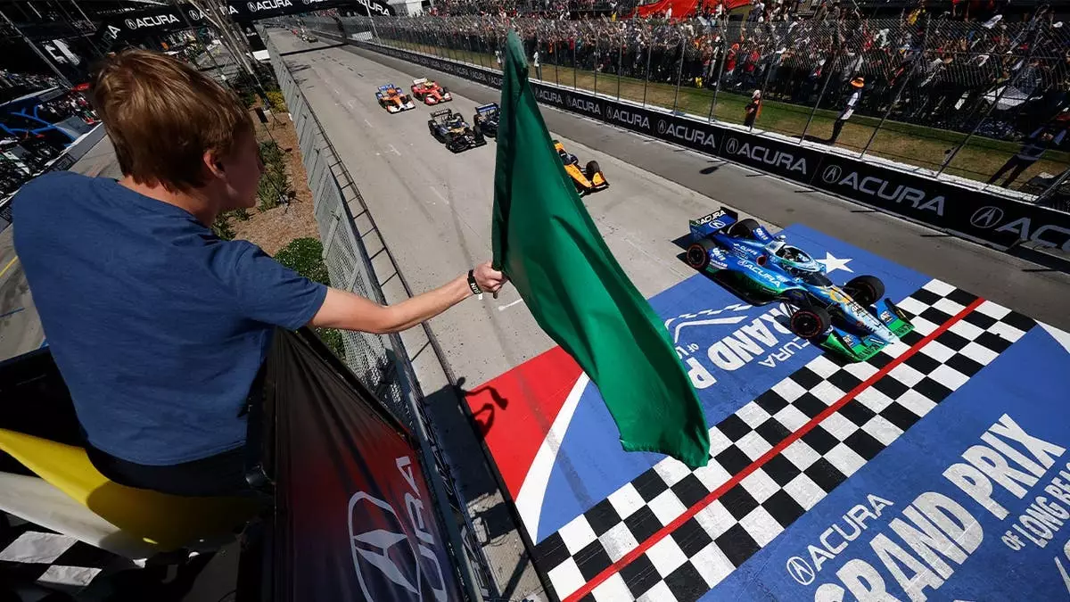 IndyCar и iRacing Studios раскрыли детали первой за двадцать лет видеоигры серии.