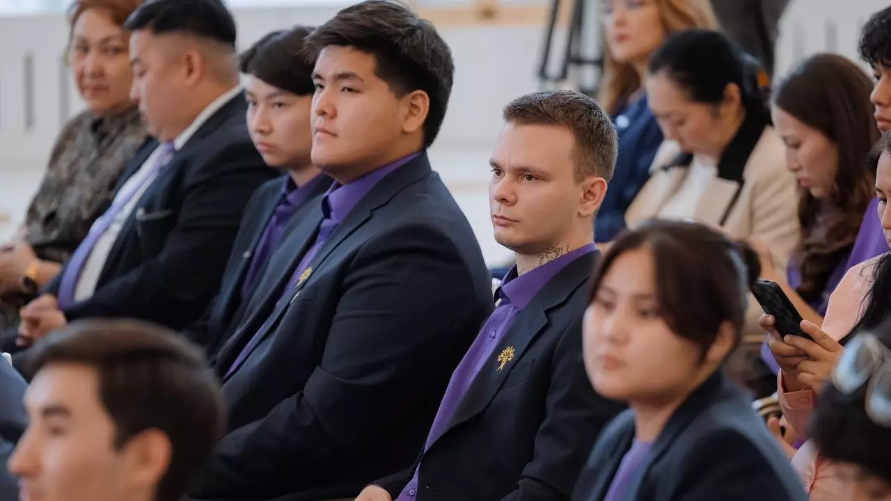 Жаңа адамдар Әділет партиясының III кезектен тыс съезіне қатысты