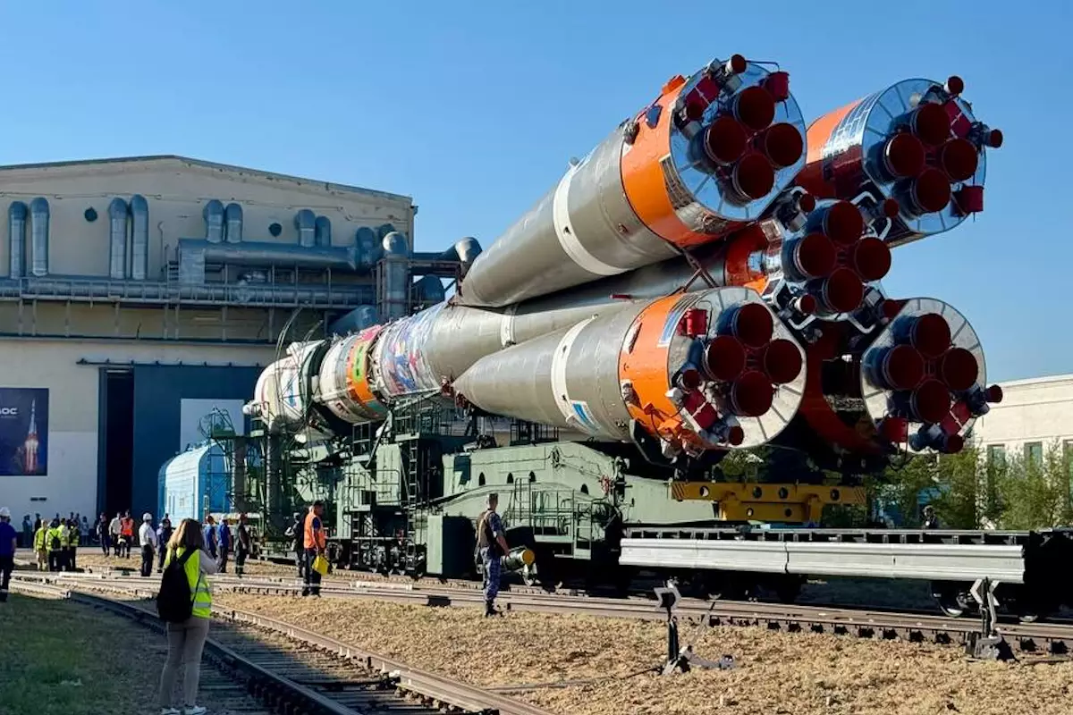 На Байконуре готовят к запуску «Союз» с российско-американским экипажем