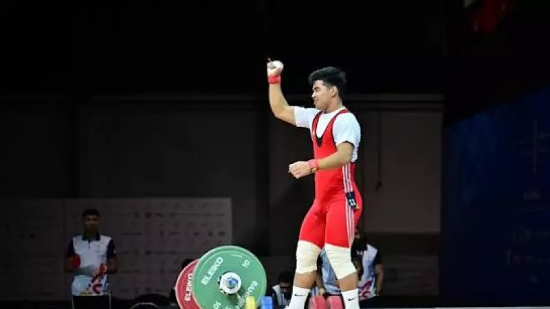 Қазақстандық ауыр атлет әлем чемпионатында рекорд жаңартты