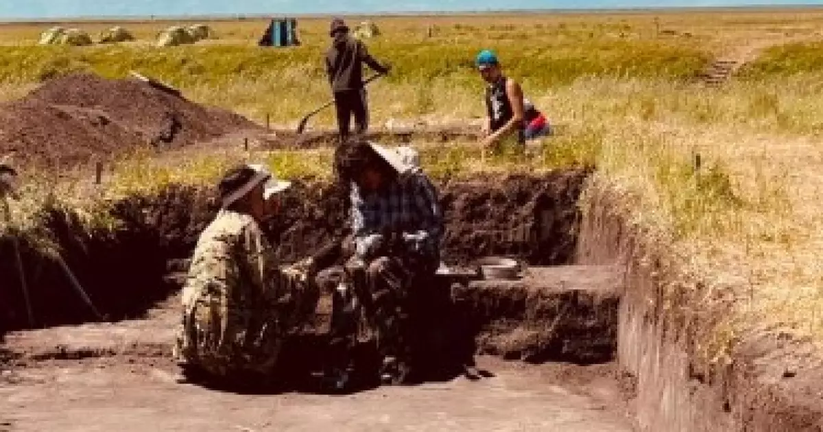   Археологиялық сенсация: ғалымдар неолит дәуіріне жататын бірегей жерлеу орындарын анықтады   
