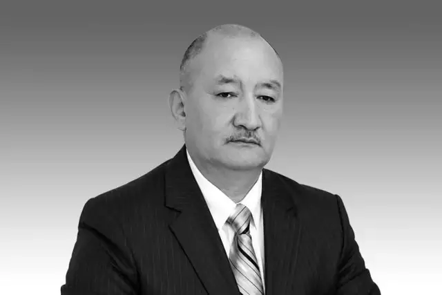 Белгілі журналист, ақын Жұмабек Табынбаев дүниеден өтті