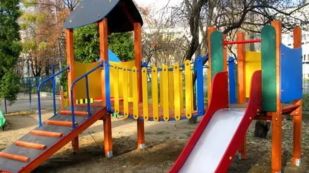  Балаларға тегін алаң салып берген кәсіпкерге сот 1,25 млн теңге өтемақы төлеуді міндеттеді 