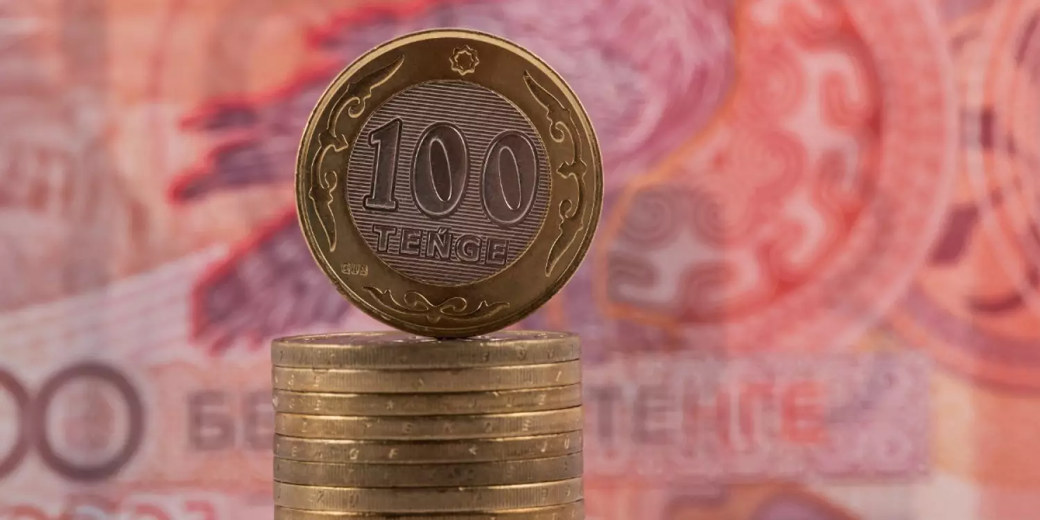 Қазақстандықтардың 1,1 трлн қарызы коллекторларға берілді