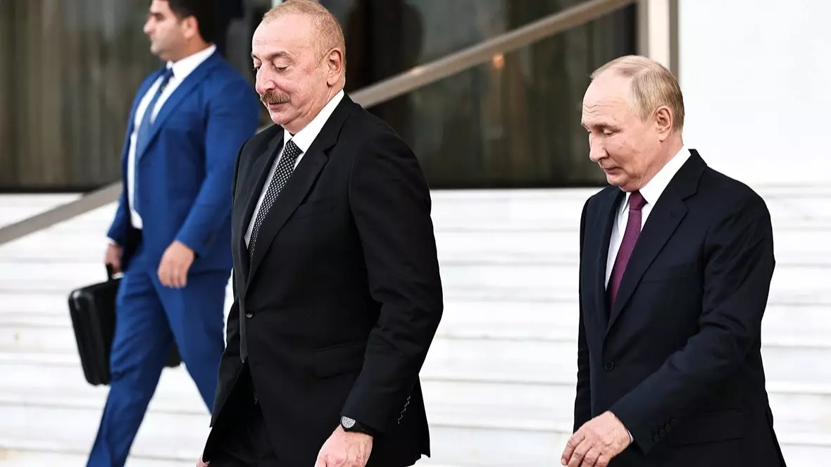  Әзербайжан президенті: Ресеймен қарым-қатынас толық қалыпқа келді 