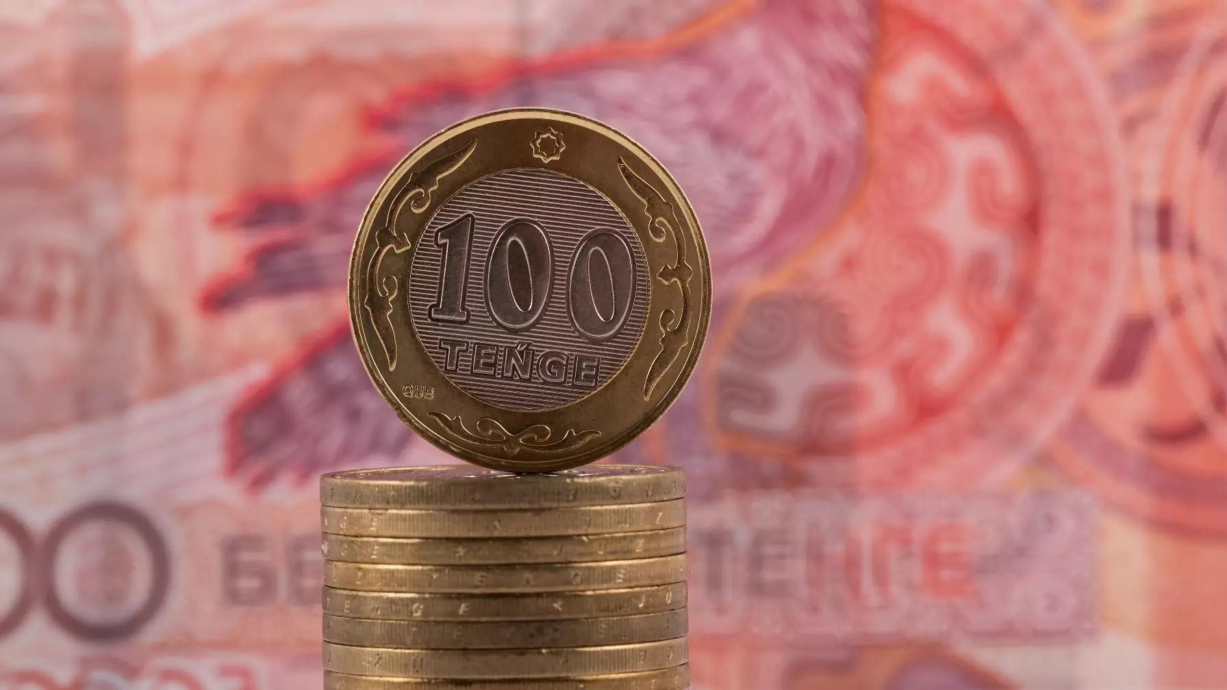 Зауыттар мен жолдар құрылысы: Еліміздің ішкі өнімі рекордтық деңгейге жетті